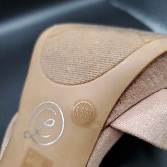 Chinese Laundry chunky platform heels - Picture 5 of 6